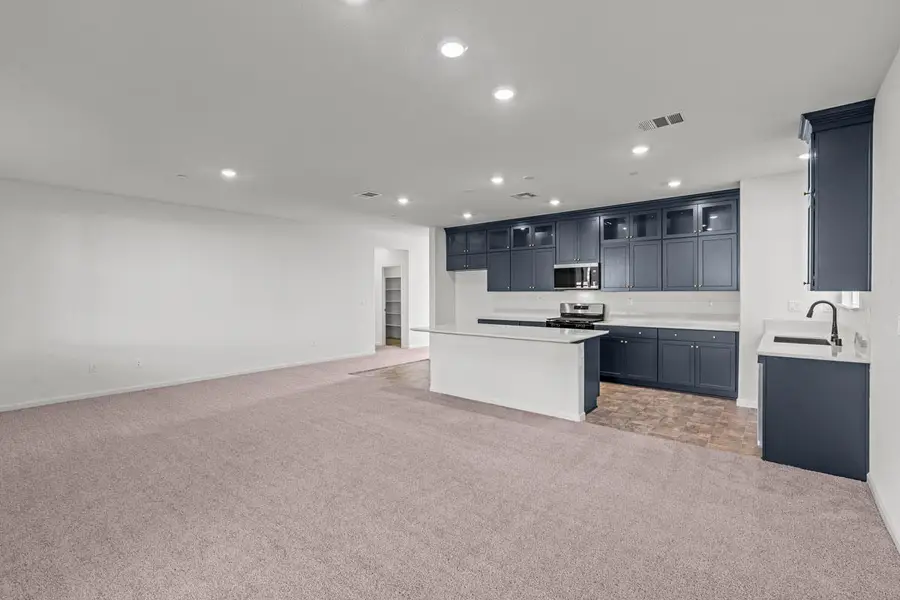 820 Summerhouse Drive, Patterson, CA 95363 - Image #3