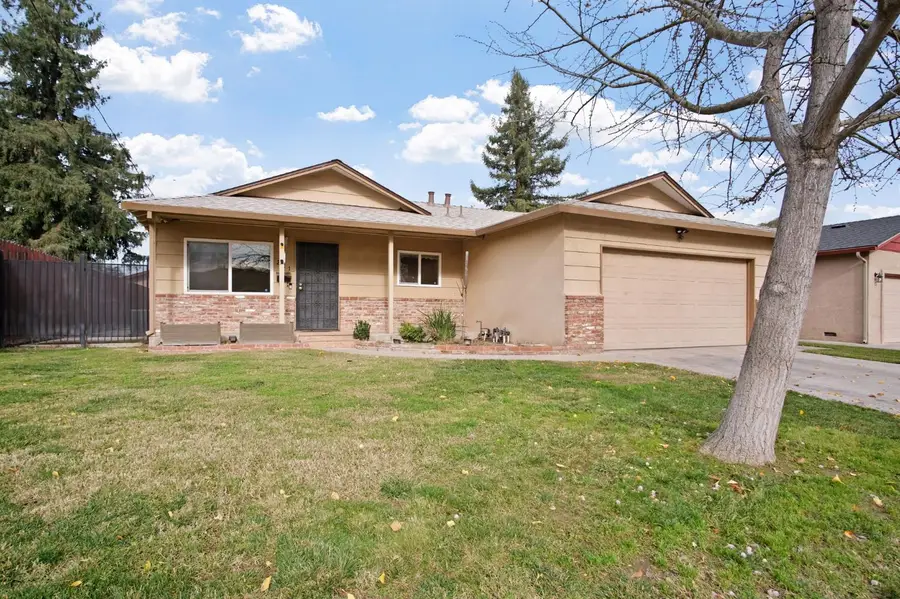 221 Bruce Court, Modesto, CA 95350 - Image #2