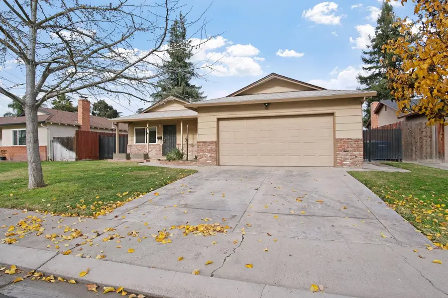 221 Bruce Court, Modesto, CA 95350 - Image #3