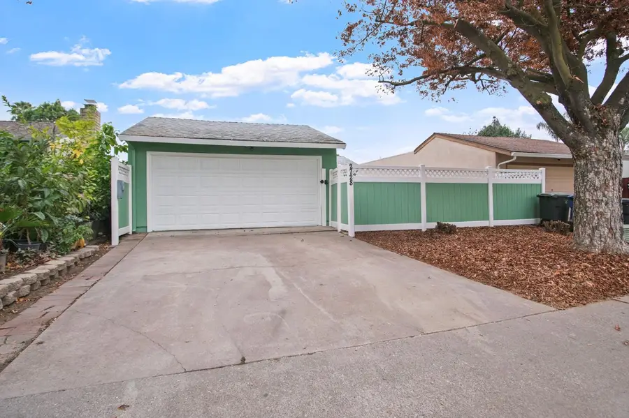 2728 Park Place, Modesto, CA 95350 - Image #2