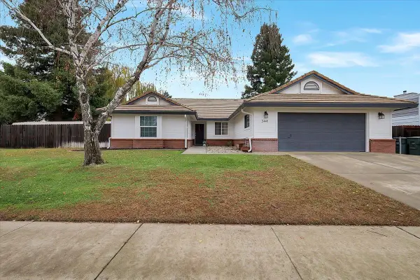 3441 Cape Cod Court, Yuba City, CA 95993