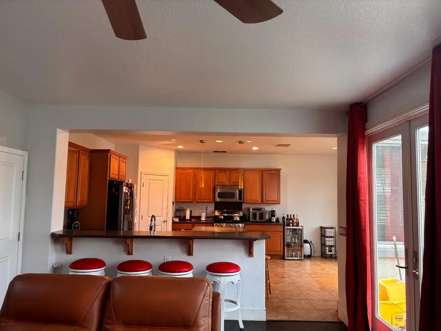 10573 Lake Point Avenue, Stockton, CA 95219 - Image #2