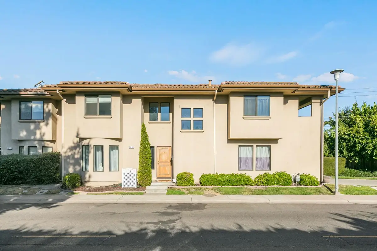 5081 Karbet Way, Sacramento, CA 95822 - #1
