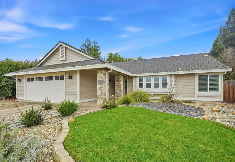 1309 Kinghurst Drive, Roseville, CA 95661 - Image #2
