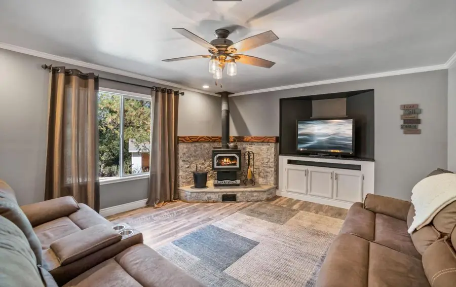 18851 Penn Valley Drive, Penn Valley, CA 95946 - Image #2