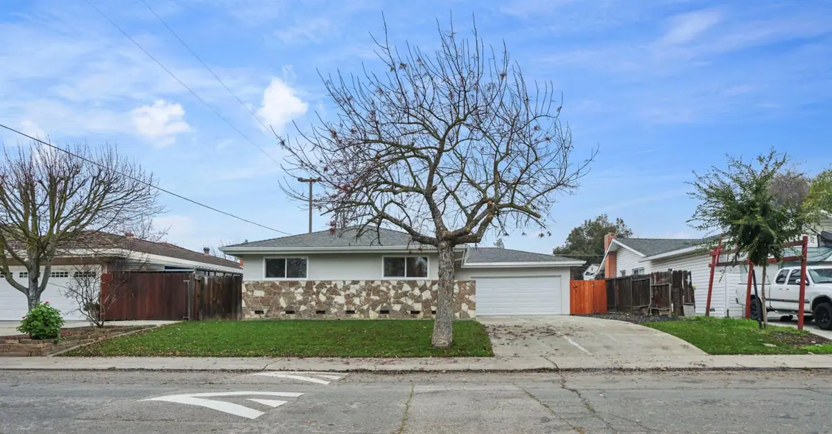 545 Highmoor, Stockton, CA 95210 - Image #1