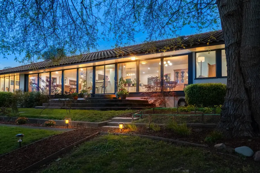 195 Howell Avenue, Red Bluff, CA 96080 - #2