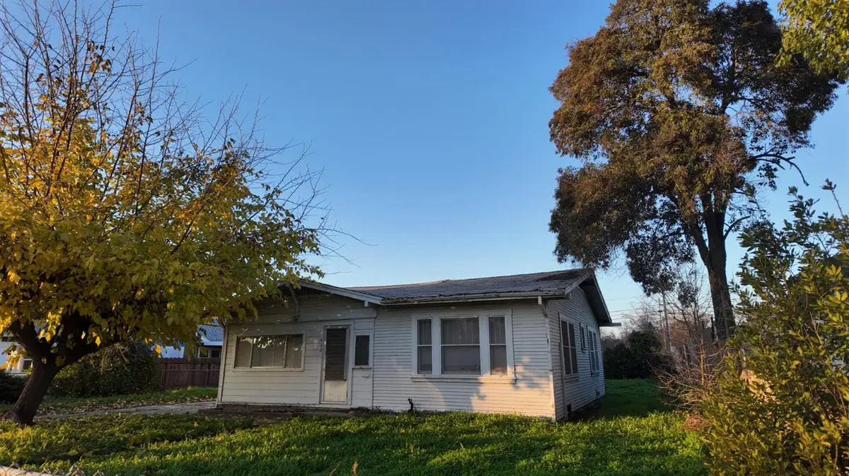 430 Laurel Avenue, Modesto, CA 95351 - Image #1