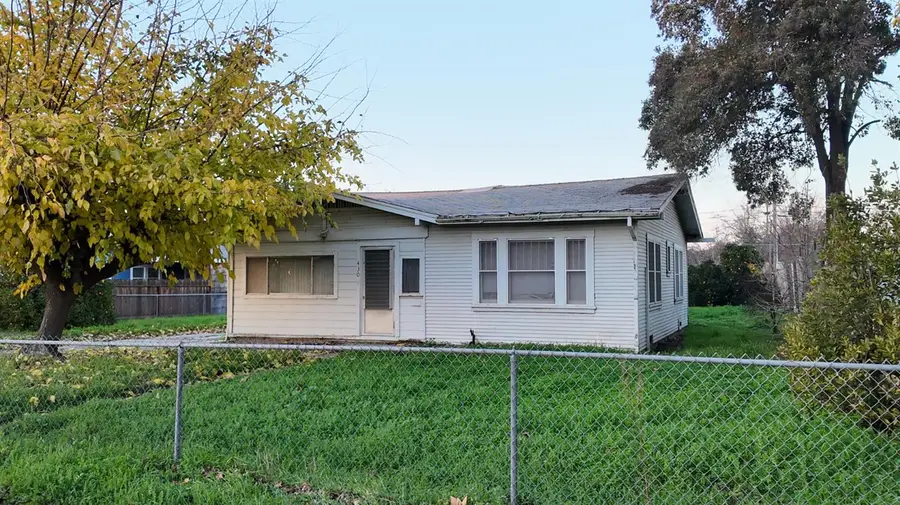 430 Laurel Avenue, Modesto, CA 95351 - Image #2