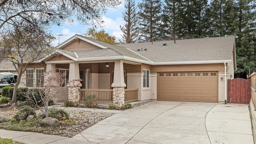 426 Treecrest Circle, Oakdale, CA 95361 - Image #3