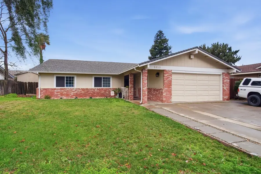 1217 Lillian Drive, Modesto, CA 95355 - Image #3