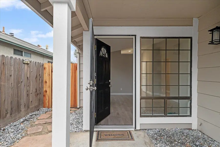 435 W Clover Road, Tracy, CA 95376 - Image #2