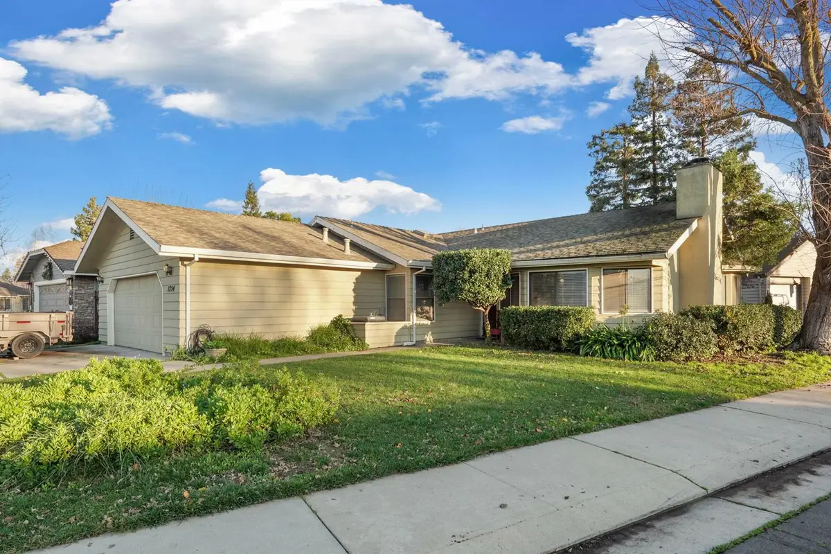 1754 Lakeshore Drive, Lodi, CA 95242 - Image #1
