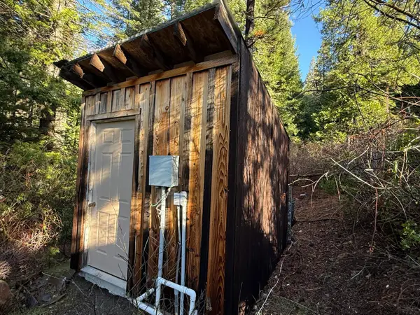 26853 N Bloomfield-graniteville Road, Nevada City, CA 95959