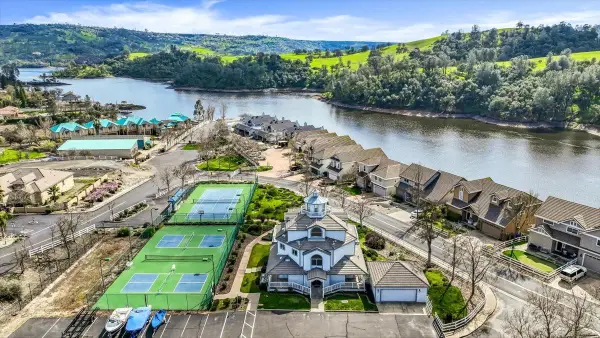 1046 Shoreline Drive, Copperopolis, CA 95228