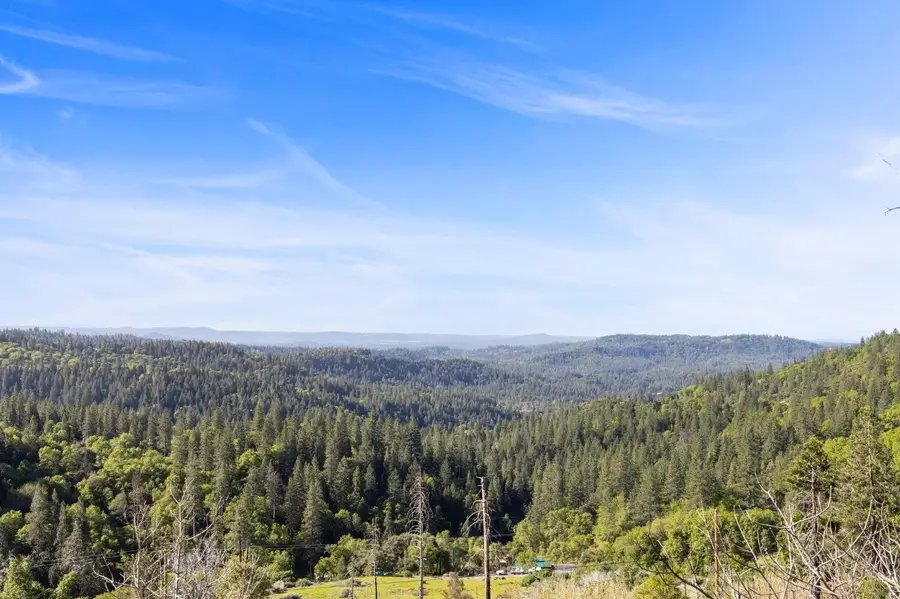 5281 Eight Mile Rd., Camino, CA 95709 - #2