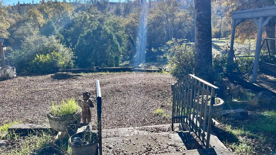 11145 S Rodesino Road, Mountain Ranch, CA 95246 - Image #3