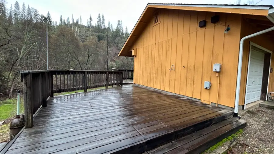 10165 Cave City Rd, Mountain Ranch, CA 95246 - #3