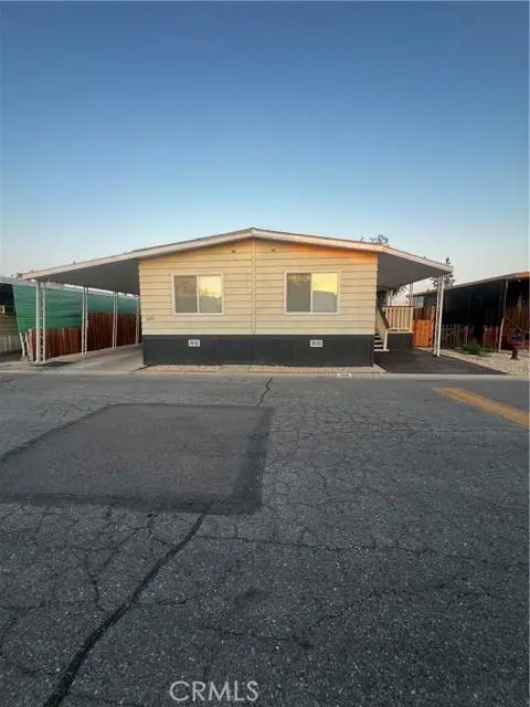 4401 Hughes Lane #148, Bakersfield, CA 93304