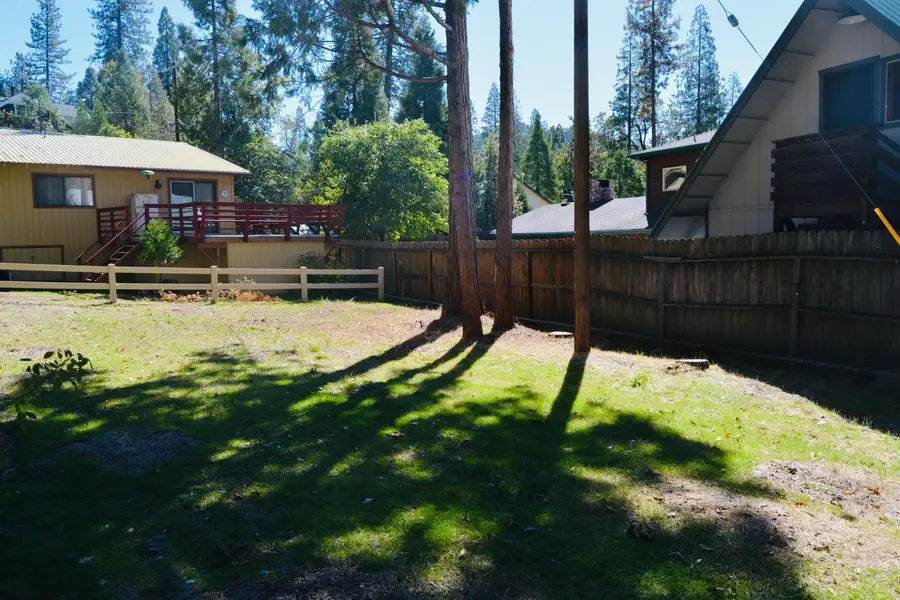 39656 Red Bud, Bass Lake, CA 93604 - #2