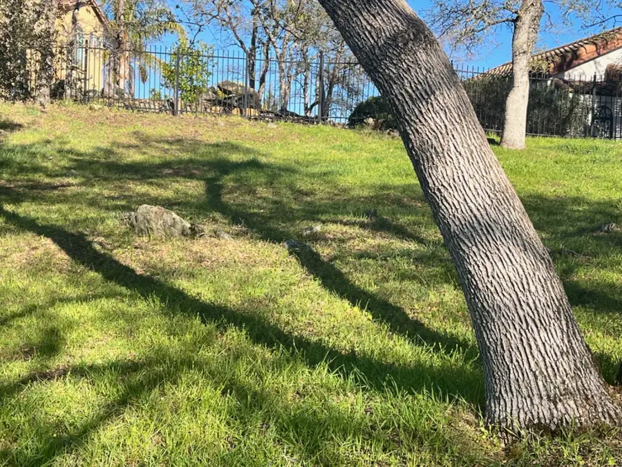 2094 Huntington Circle, El Dorado Hills, CA 95762 - Image #2