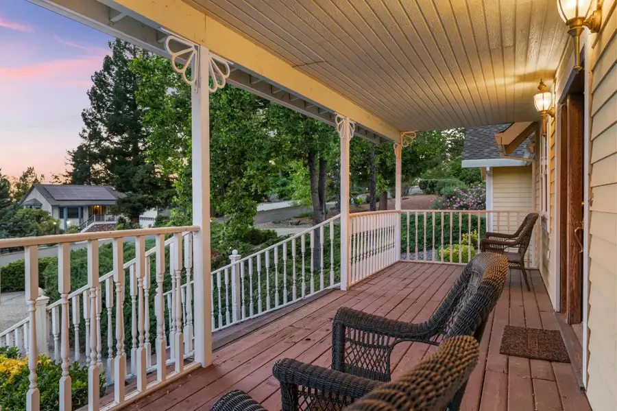 3597 Camino Hills Drive, Camino, CA 95709 - Image #2