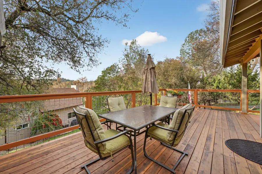 12887 Torrey Pines Drive, Auburn, CA 95602 - Image #3