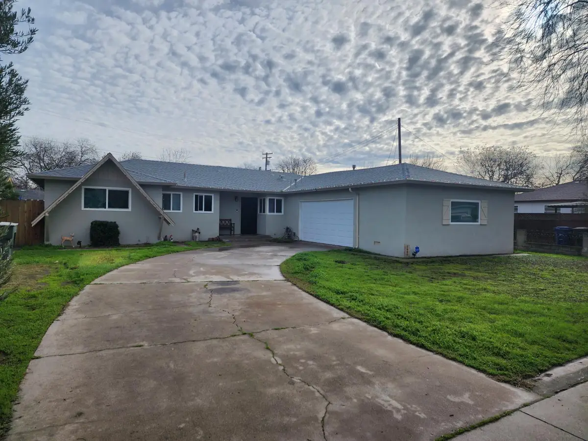 2006 Norman Way, Modesto, CA 95350 - Image #1