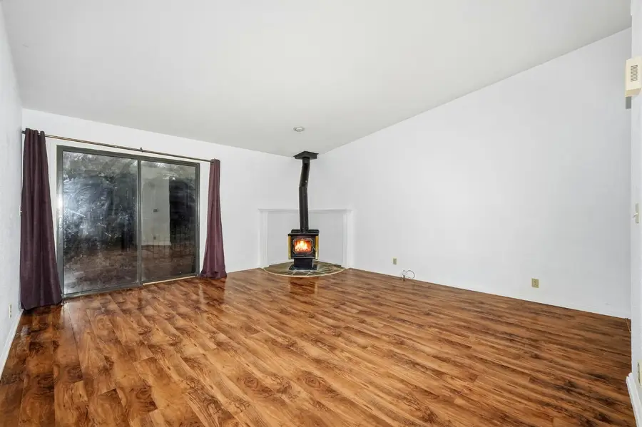 2725 Yuma Court, Cameron Park, CA 95682 - Image #2