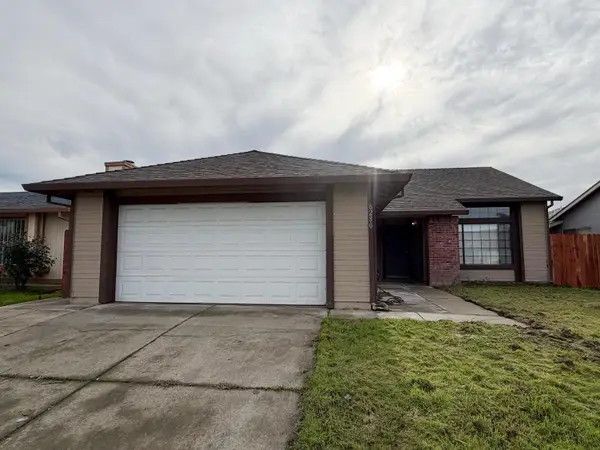 8280 Summer Falls Circle, Sacramento, CA 95828