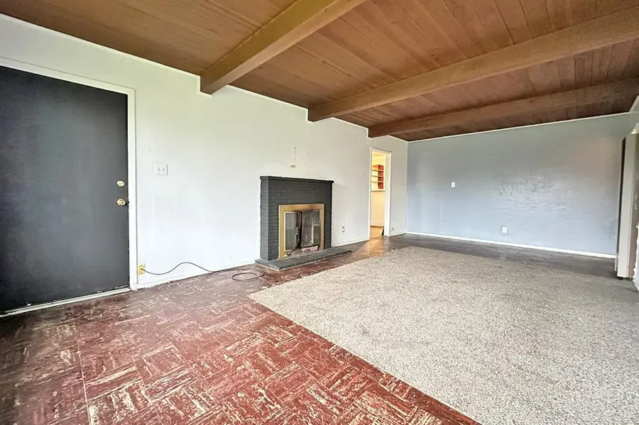 6039 34th Avenue, Sacramento, CA 95824 - Image #3