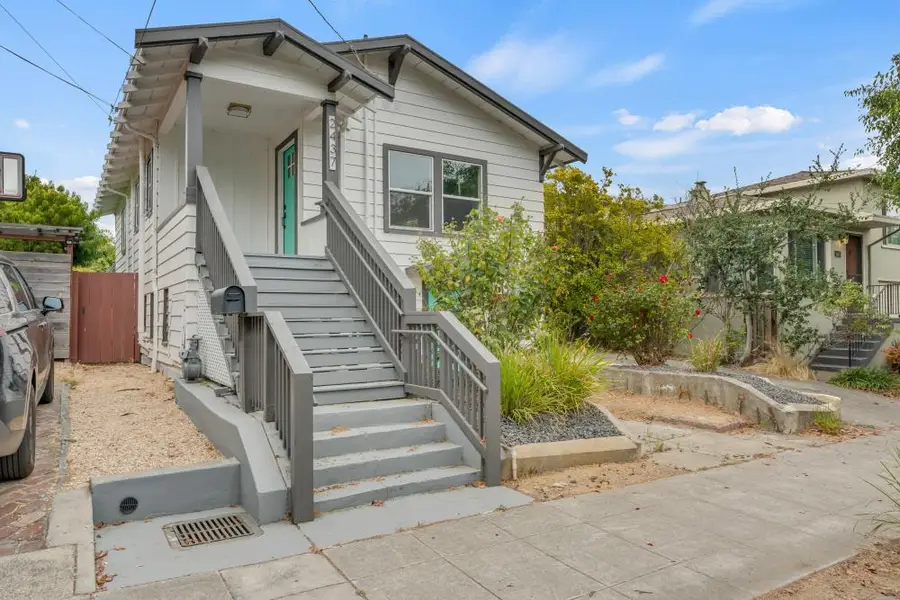 2437 Acton Street, Berkeley, CA 94702 - #3