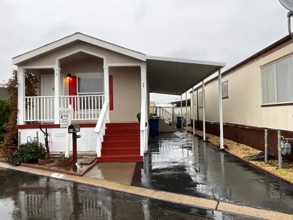 26 Golden Inn Way, Rancho Cordova, CA 95670