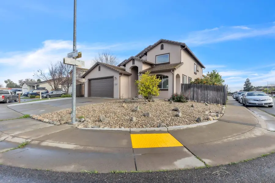 8085 Goran Court, Sacramento, CA 95828 - Image #3