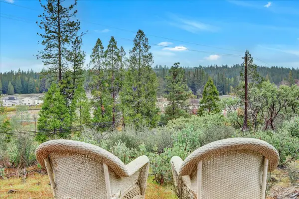 1349 Idaho Maryland Road, Grass Valley, CA 95945