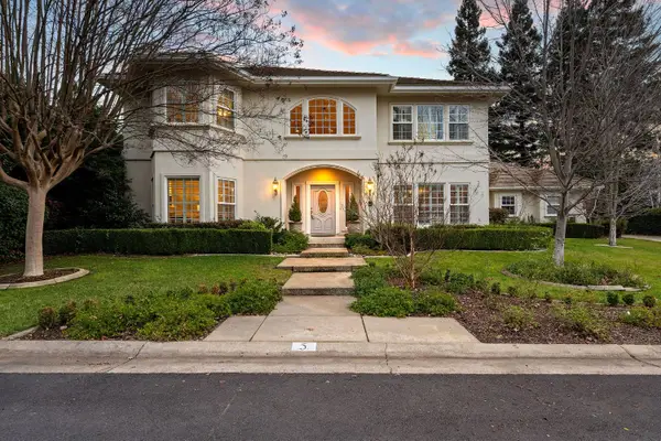 5 Latham Lane, Sacramento, CA 95864