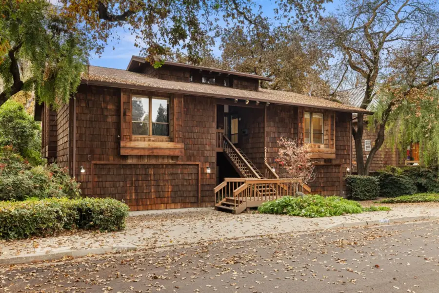 218 Brook Way, Modesto, CA 95354 - Image #2