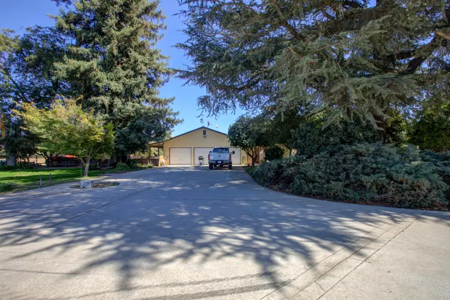 4455 E Whitmore Avenue, Ceres, CA 95307 - Image #2