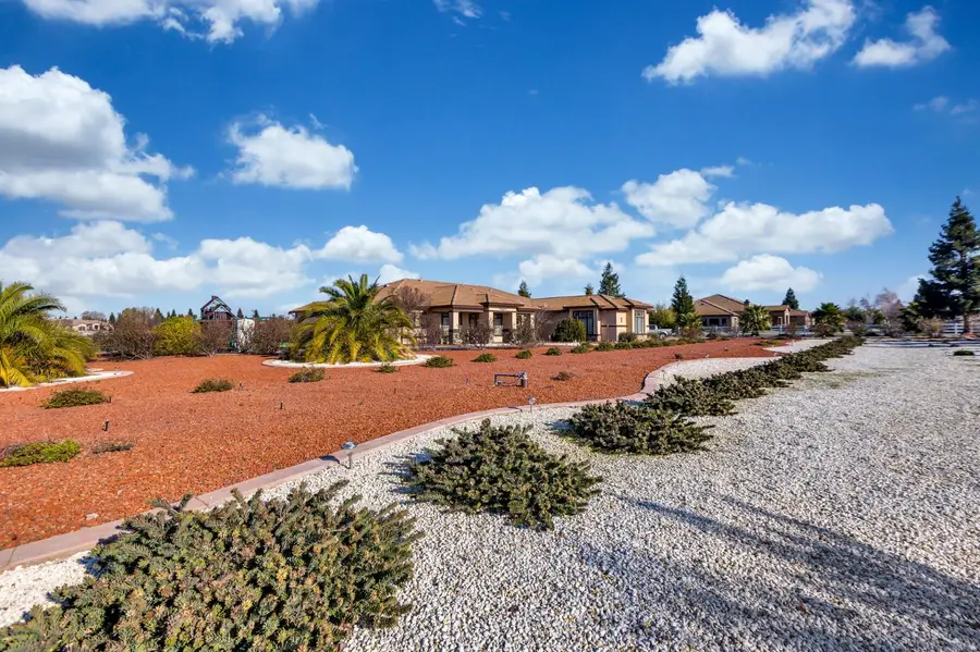 9601 Stablegate Road, Wilton, CA 95693 - Image #3