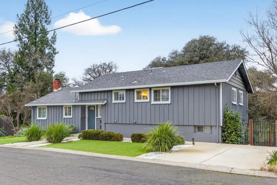 526 Fairview Drive, Placerville, CA 95667 - Image #2