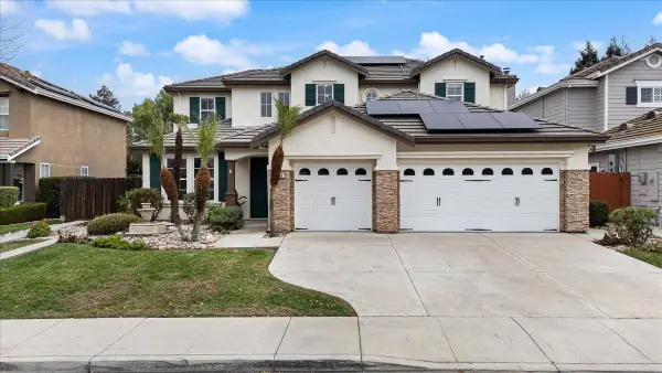 544 Glenbriar Circle, Tracy, CA 95377