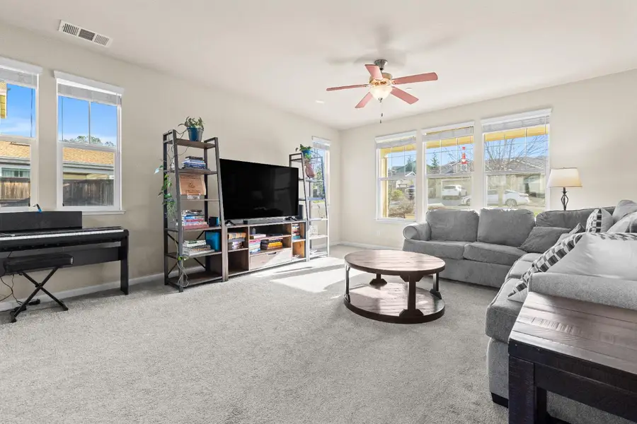 21583 Cascade Crossing Road, Grass Valley, CA 95949 - Image #3