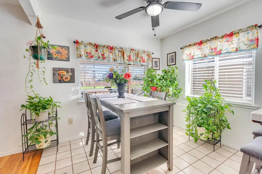 1202 Golden Gate Avenue, Dos Palos, CA 93620 - Image #3