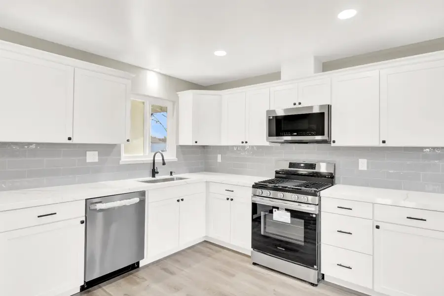 1900 Ellison Drive, Modesto, CA 95355 - Image #2