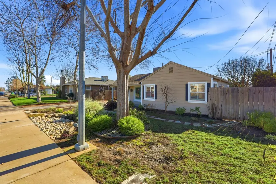 408 W Vine Street, Lodi, CA 95240 - Image #2