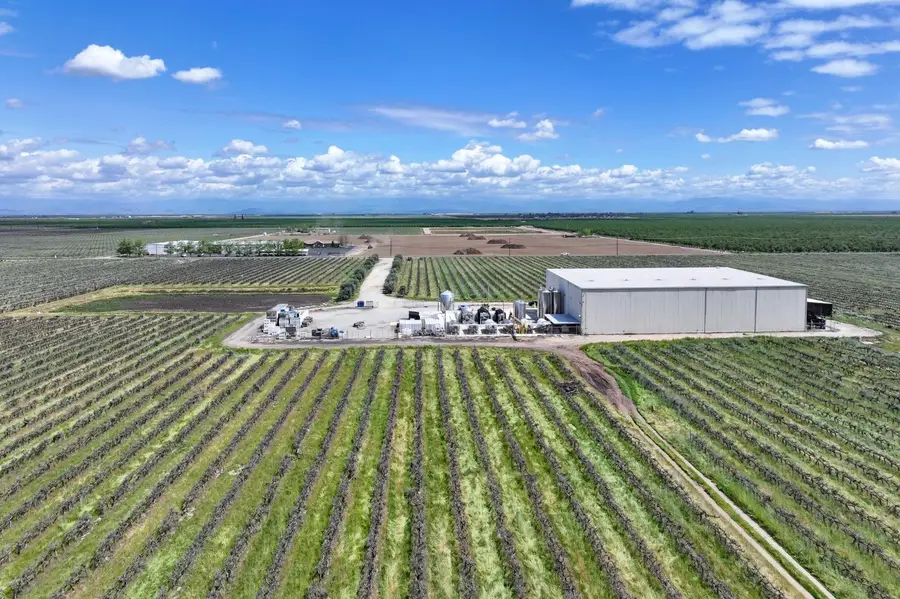 1875 S Elm, Pixley, CA 93256 - Image #3