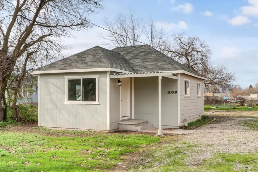 1099 Grand Avenue, Olivehurst, CA 95961 - Image #2