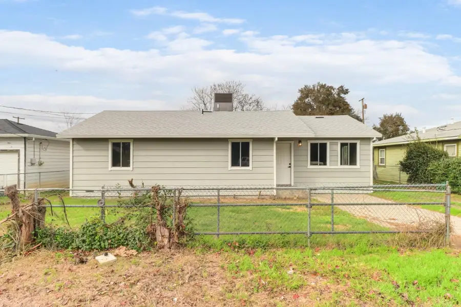 983 Kay Street, Olivehurst, CA 95961 - Image #2