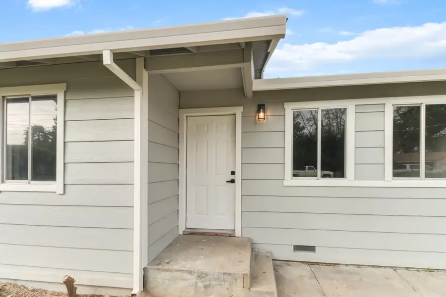983 Kay Street, Olivehurst, CA 95961 - Image #3