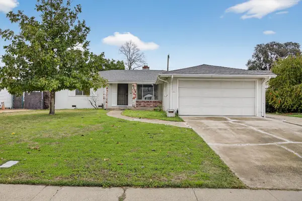 4956 J Pkwy, Sacramento, CA 95823